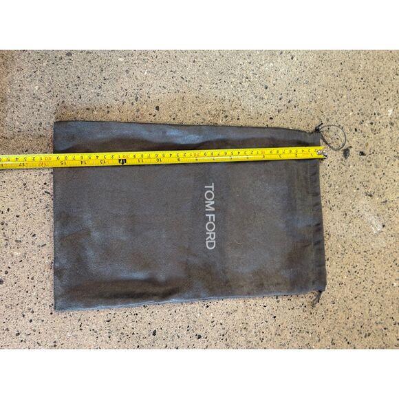 Tom Ford Grey Velvet Dust Bag – 15.25x10 – Authentic Logo Drawstring - Picture 4 of 6
